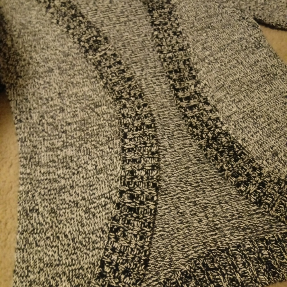 Cardigan - Picture 4 of 4